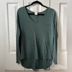 Essentials By Full Tilt Small Green V-Neck Sweater